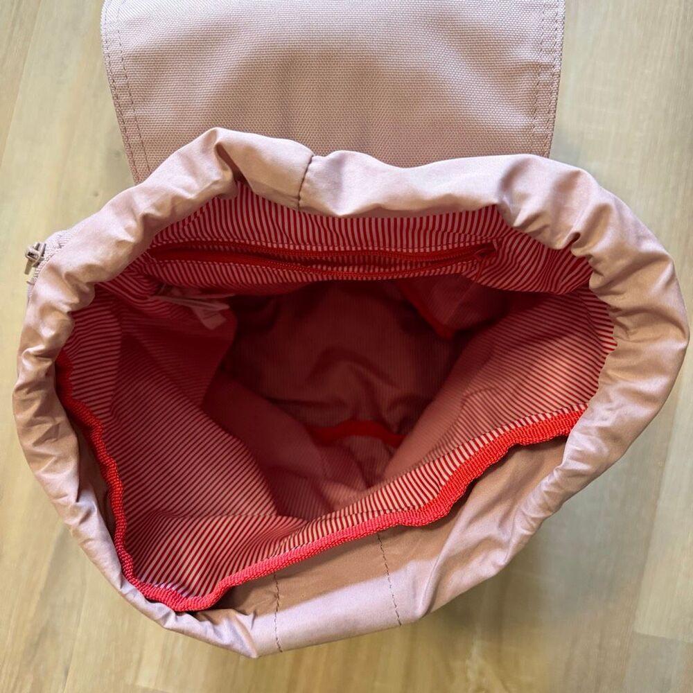 Herschel Supply Co Dawson Ash Rose Drawstring Backpack Classic Minimalist Travel - Picture 6 of 7
